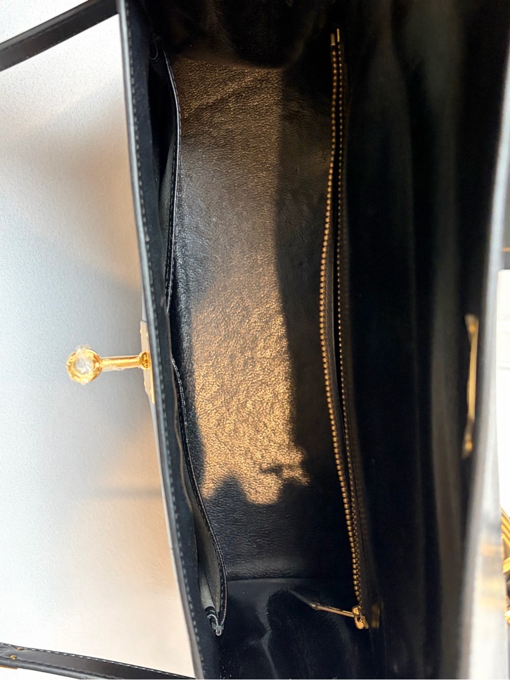 Hermes VTG Kelly 32 Box Leather Sellier,new Gold Hrdware, refurbished@Hermes spa - Picture 9 of 16